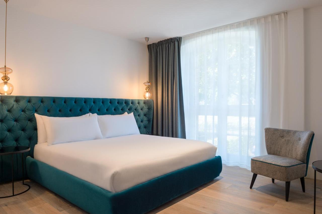 Hotel Ginkgo - Spa Biloba カンペール エクステリア 写真