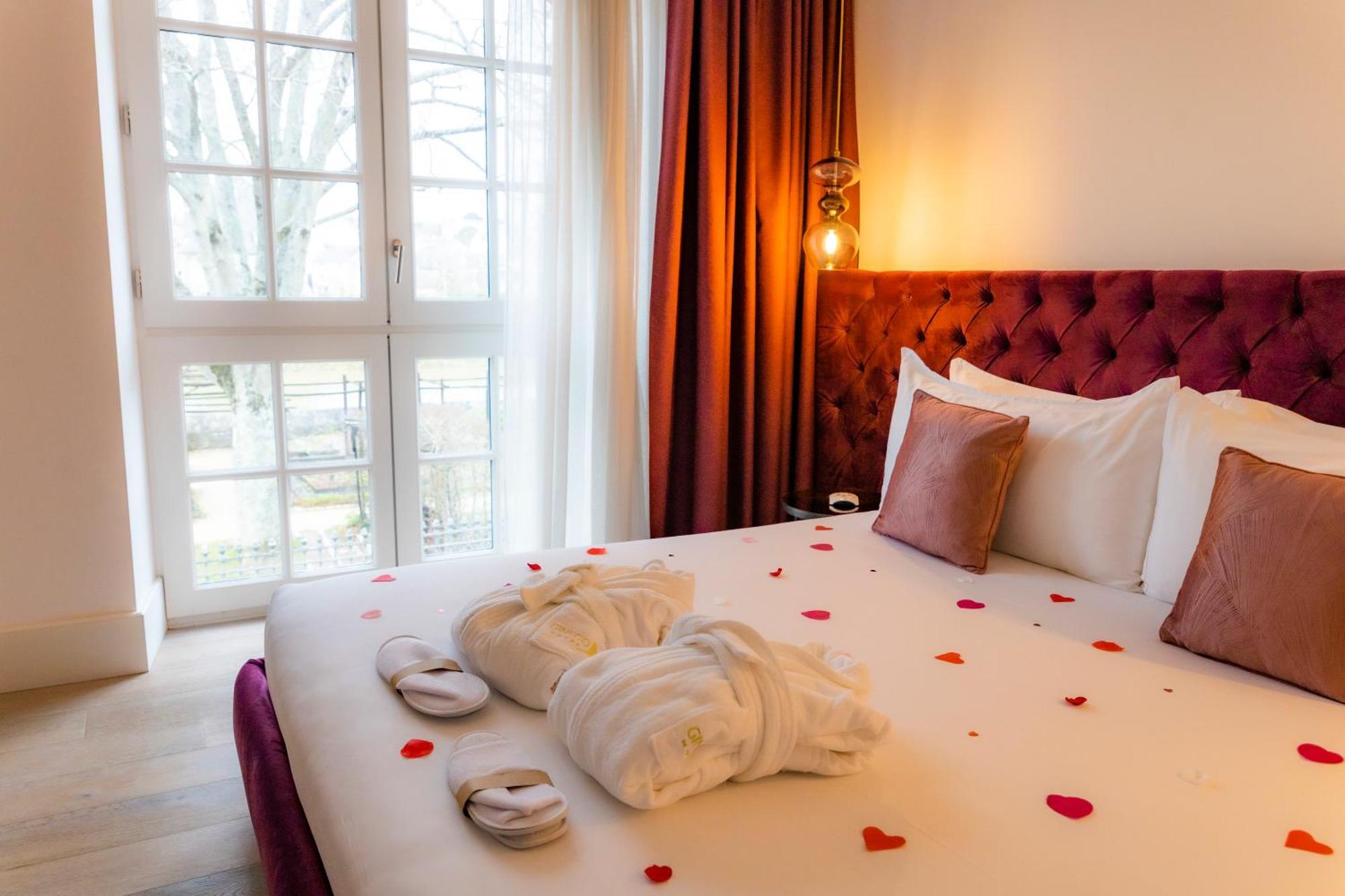 Hotel Ginkgo - Spa Biloba カンペール エクステリア 写真